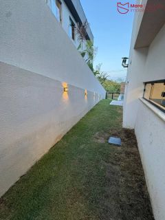 EXCELENTE CASA À VENDA - Alphaville Litoral Norte 3
