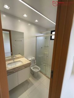 Casa em Buraquinho com Projetados | Condomínio New Joanes