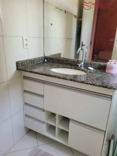 Casa com projetados em condomínio fechado em Abrantes - LOCAÇÃO