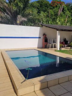 Casa com projetados em condomínio fechado em Abrantes - LOCAÇÃO
