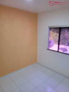 Casa com projetados em condomínio fechado em Abrantes - LOCAÇÃO