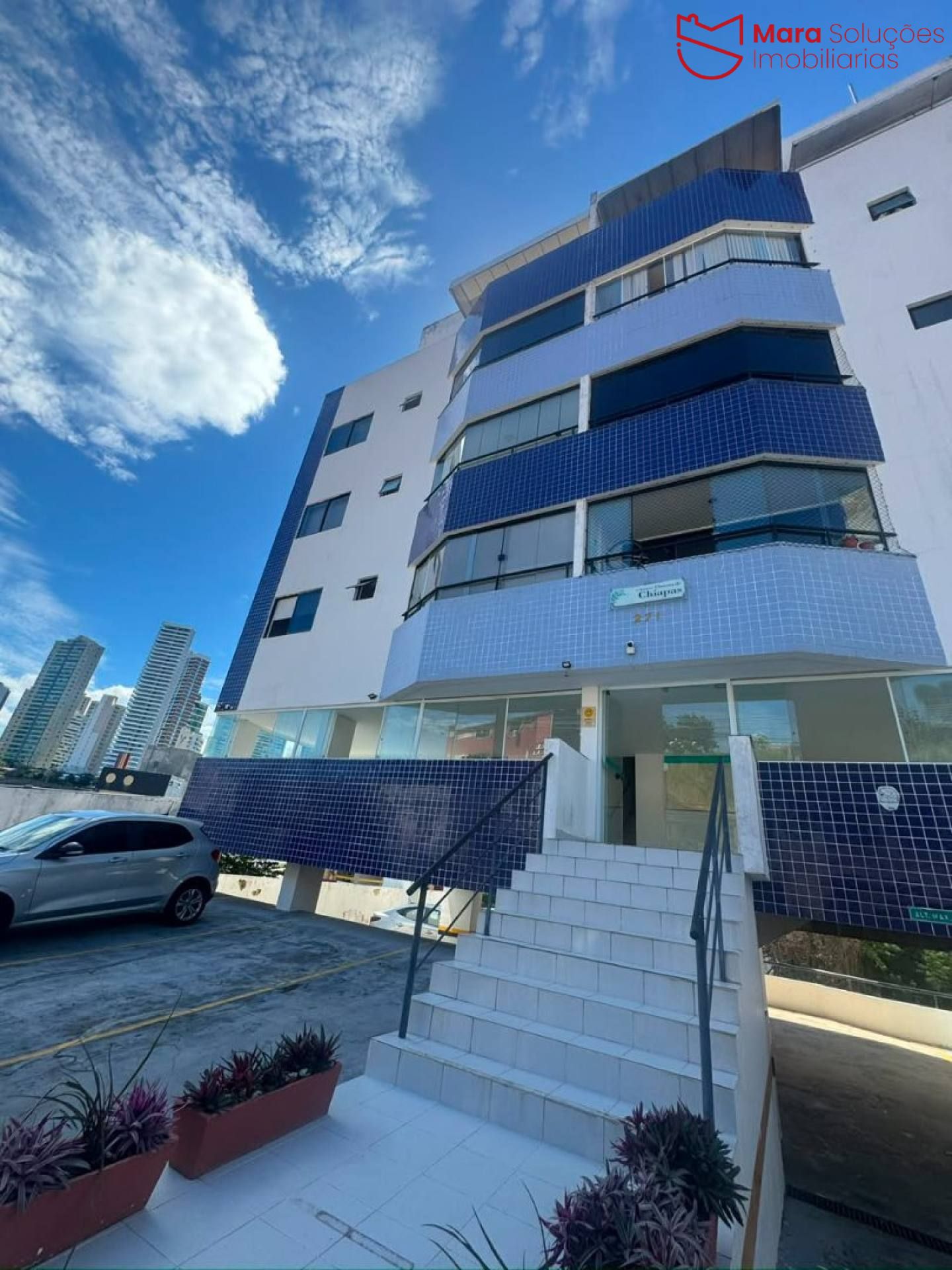 Cobertura Duplex Nascente Porteira Fechada no Rio Vermelho | 2 Quartos | Espaço Gourmet Privativo | 1 Vaga