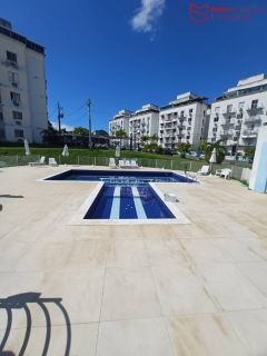 Apartamento Térreo com 2 Quartos, Porcelanato e Infraestrutura Completa no Riviera Life.