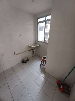 Apartamento Térreo com 2 Quartos, Porcelanato e Infraestrutura Completa no Riviera Life.