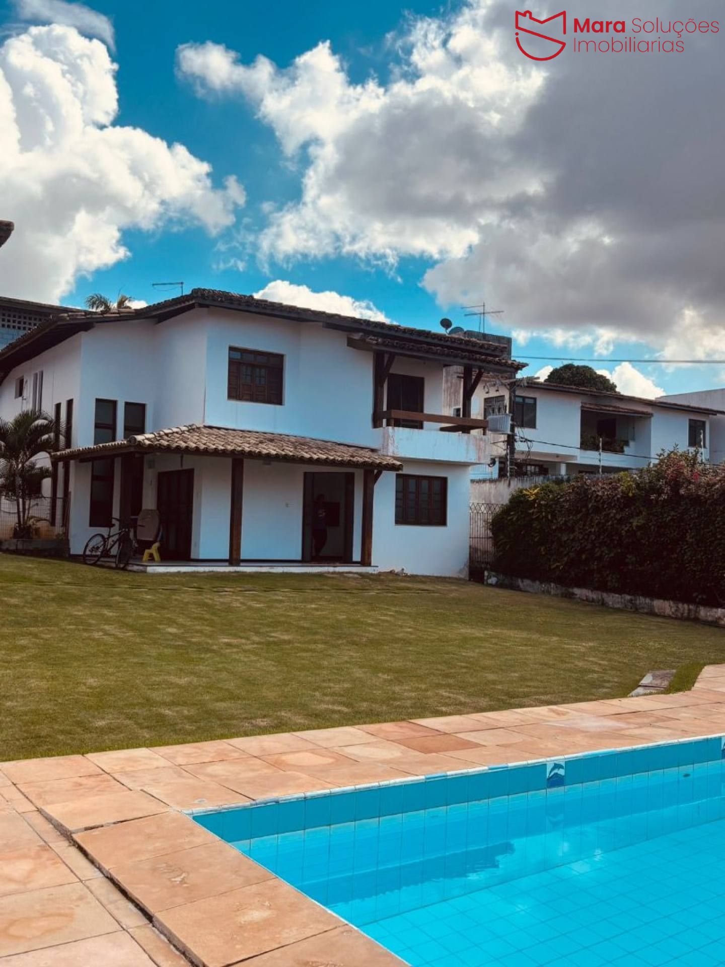 EXCELENTE CASA DUPLEX PARA LOCAÇÃO – PITANGUEIRAS | LAURO DE FREITAS