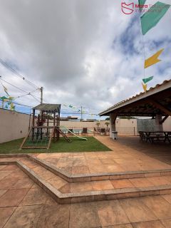 Casa Mobiliada com 5 Quartos para Locação no Condomínio Flor de Lis | Miragem | Energia Solar | Jacuzzi