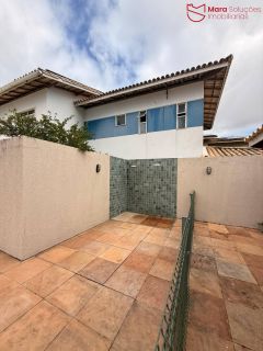 Casa Mobiliada com 5 Quartos para Locação no Condomínio Flor de Lis | Miragem | Energia Solar | Jacuzzi