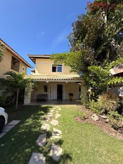 Casa Mobiliada com 5 Quartos para Locação no Condomínio Flor de Lis | Miragem | Energia Solar | Jacuzzi