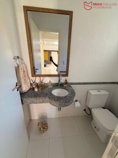 Casa Mobiliada com 5 Quartos para Locação no Condomínio Flor de Lis | Miragem | Energia Solar | Jacuzzi