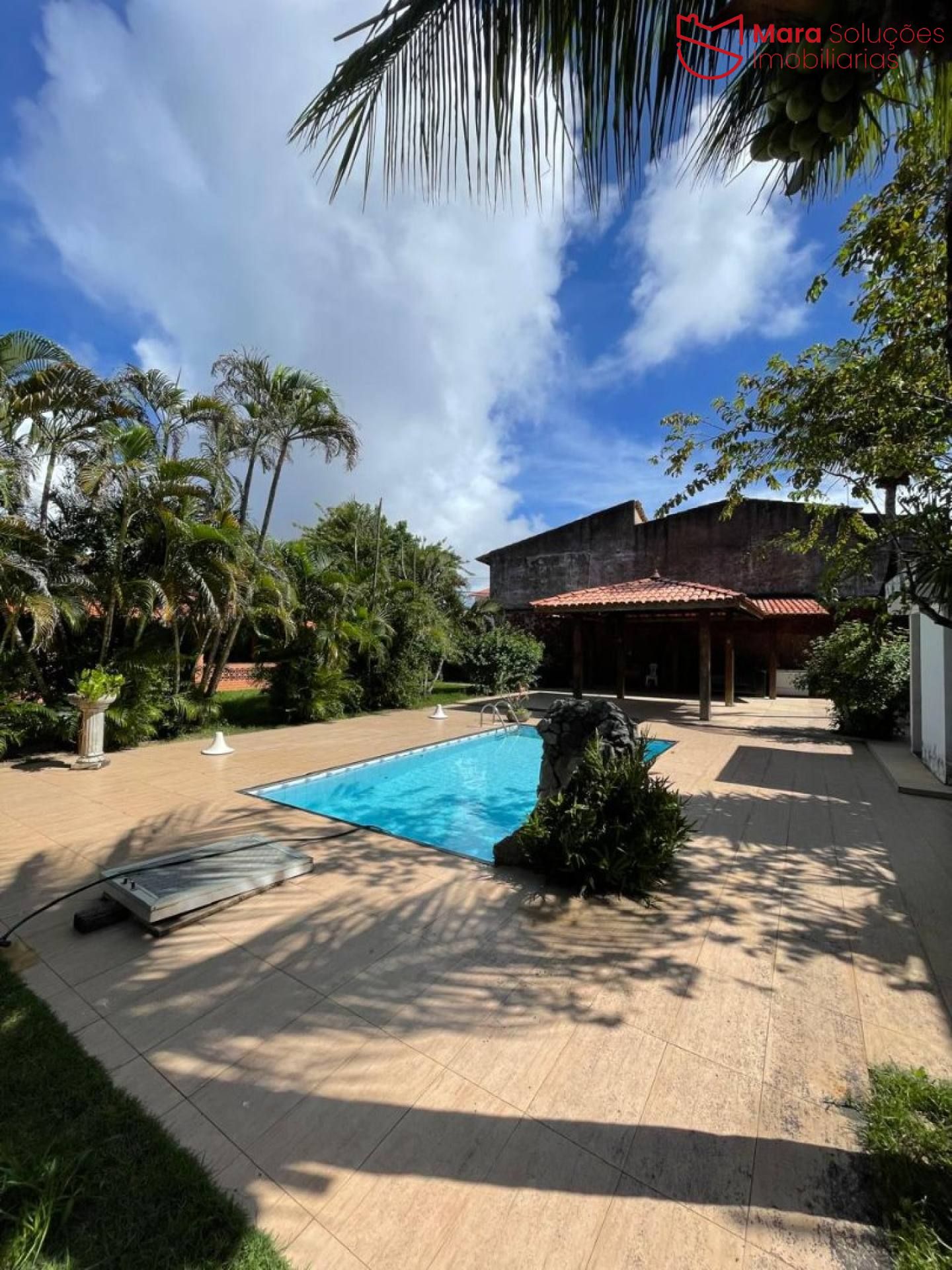 Sítio à Venda em Vila Praiana – Lauro de Freitas | Conforto, Lazer e Excelente Localização.