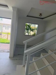 Casa confortável 3/4 em condomínio fechado | R$3.400,00