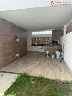 Casa confortável 3/4 em condomínio fechado | R$3.400,00