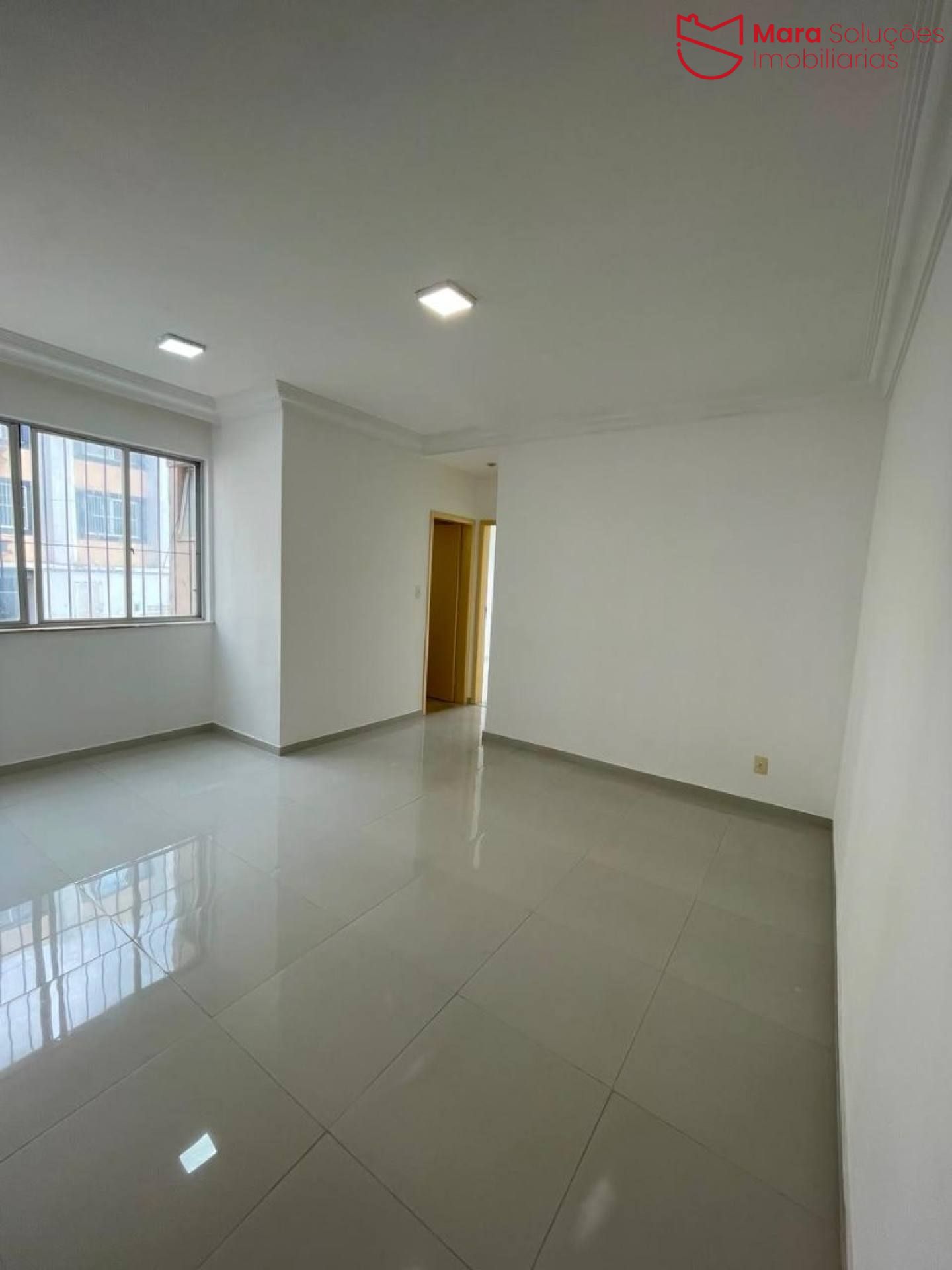 Apartamento 2 Quartos à Venda no Condomínio dos Edifícios Astoria e Trocadero | 72,55 m² | Amaralina | R$ 300.000,00