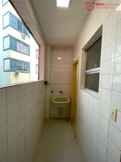 Apartamento 2 Quartos à Venda no Condomínio dos Edifícios Astoria e Trocadero | 72,55 m² | Amaralina | R$ 300.000,00