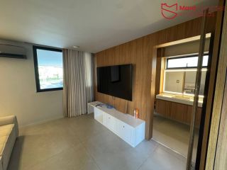 Belíssima casa no Alphaville  Litoral Norte 1 | Rua privilegiada