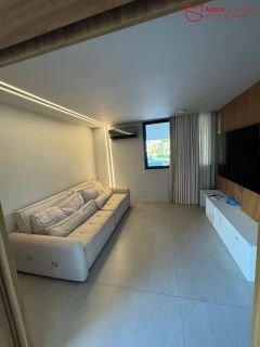 Belíssima casa no Alphaville  Litoral Norte 1 | Rua privilegiada