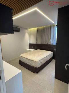Belíssima casa no Alphaville  Litoral Norte 1 | Rua privilegiada