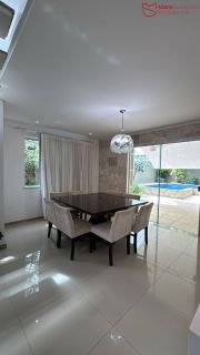 Casa para Locação no Alphaville Litoral Norte 1 | 4 Quartos | Piscina | 285 m²