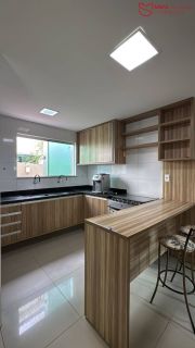 Casa para Locação no Alphaville Litoral Norte 1 | 4 Quartos | Piscina | 285 m²
