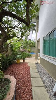 Casa para Locação no Alphaville Litoral Norte 1 | 4 Quartos | Piscina | 285 m²