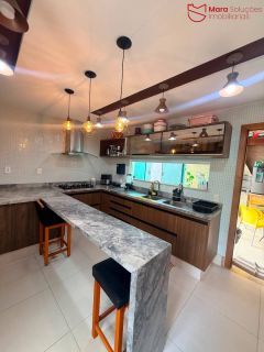 Casa à Venda no Condomínio Foz do Joanes | Buraquinho | Porteira Fechada