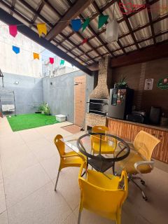 Casa à Venda no Condomínio Foz do Joanes | Buraquinho | Porteira Fechada