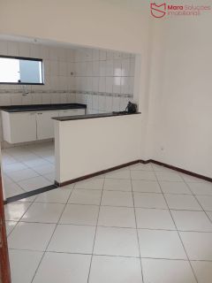 Casa Duplex à Venda no Condomínio Portal de Ipitanga | 2 Suítes | 80 m² | Centro | Lauro de Freitas
