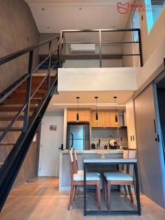 Cobertura duplex 1/4 com suíte nascente no Rio Vermelho | R$4.723,00