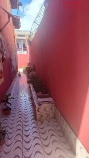 Casa 4 Quartos com Suíte à Venda | 230 m² | Centro de Lauro de Freitas.