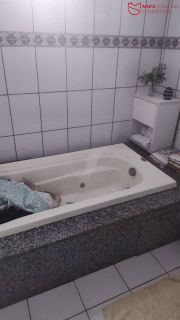 Casa 4 Quartos com Suíte à Venda | 230 m² | Centro de Lauro de Freitas.