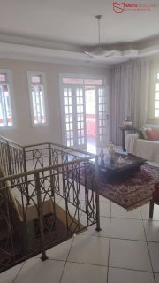 Casa 4 Quartos com Suíte à Venda | 230 m² | Centro de Lauro de Freitas.