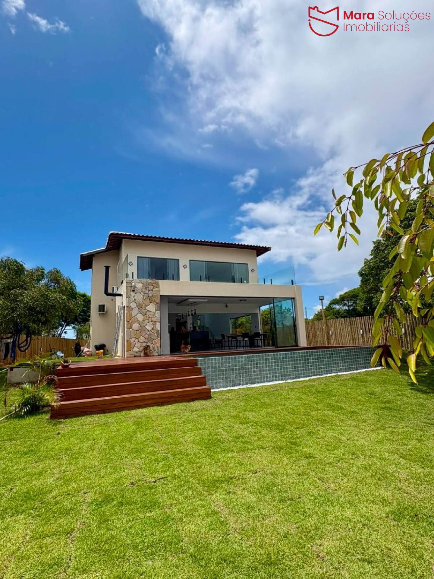 CASA EM SAUÍPE - LITORAL NORTE BA | R$1.600.000,00 | PORTEIRA FECHADA
