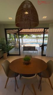 EXCLUSIVIDADE À BEIRA DA LAGOA | R$1.800.000,00 | PORTEIRA FECHADA