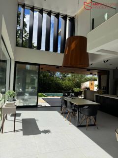 GIARDINO DI VETRO | ALPHAVILLE LN III | R$2.490.000,00