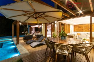 Casa Alto Padrão | Praia do Forte | R$5.500.000,00 | Venda