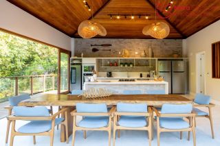 Casa Alto Padrão | Praia do Forte | R$5.500.000,00 | Venda