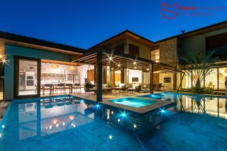 Casa Alto Padrão | Praia do Forte | R$5.500.000,00 | Venda