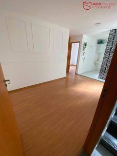 Apartamento 2/4 em condomínio com infraestrutura completa