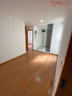 Apartamento 2/4 em condomínio com infraestrutura completa