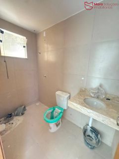 Casa Duplex com 4 Quartos em Condomínio Fechado no Recreio Ipitanga | 102 m² | A 800 m da Estrada do Coco