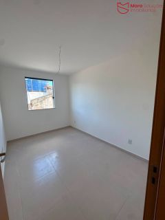 Casa Duplex com 4 Quartos em Condomínio Fechado no Recreio Ipitanga | 102 m² | A 800 m da Estrada do Coco