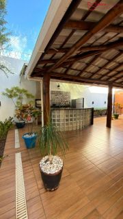 MODERNIDADE, CONFORTO E EXCELENTE LOCALIZAÇÃO EM VILAS DO ATLÂNTICO R$ 1.080.000,00