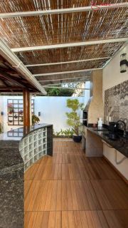 MODERNIDADE, CONFORTO E EXCELENTE LOCALIZAÇÃO EM VILAS DO ATLÂNTICO R$ 1.080.000,00