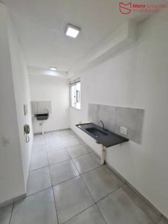 Apartamento 2/4 , sala ,cozinha, banheiro e área de serviço, pronto!!