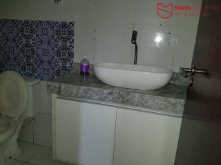 Casa 3 Quartos com Suíte em Buraquinho | Entrada de Buraquinho | Rua Pública | 173 m² | 2 Vagas
