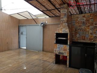 Casa 3 Quartos com Suíte em Buraquinho | Entrada de Buraquinho | Rua Pública | 173 m² | 2 Vagas