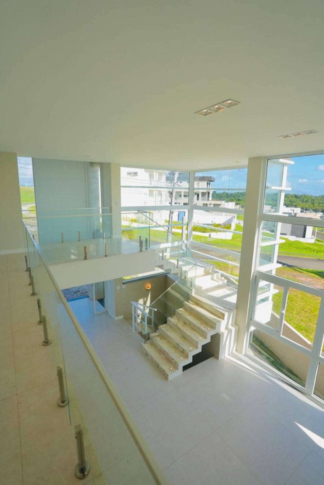 Casa de Condomínio à Venda com 5/4 | Alphaville Litoral Norte 3