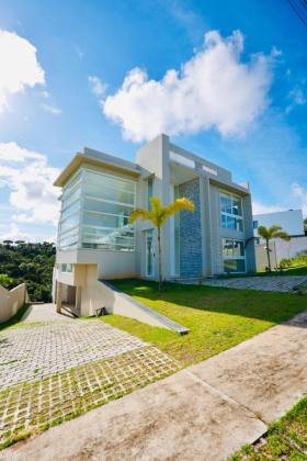Casa de Condomínio à Venda com 5/4 | Alphaville Litoral Norte 3