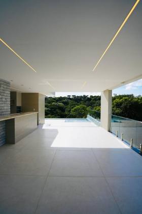 Casa de Condomínio à Venda com 5/4 | Alphaville Litoral Norte 3