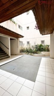 Apartamento 2/4 à Venda no Condomínio Jardins Lauro de Freitas